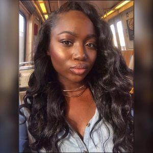 Meet your Posher, Ladè